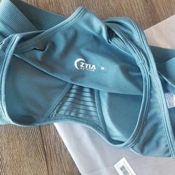 Zyia Pine Leopard bomber bra RC - Picture 6 of 6